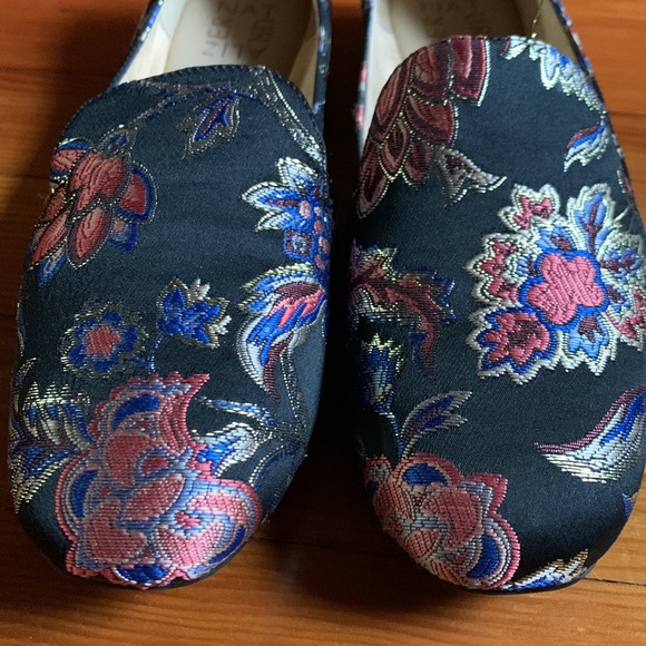 🐰=$12 Naturalizer shoes size 7 1/2 - Picture 4 of 7